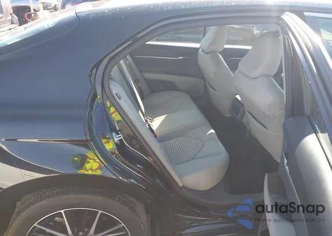 2022 Toyota Camry Se z USA, uszkodzony, nr VIN 4T1G11AK9NU664178